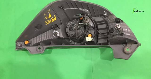 Prius C 2012-2015 stop, ստոպ
