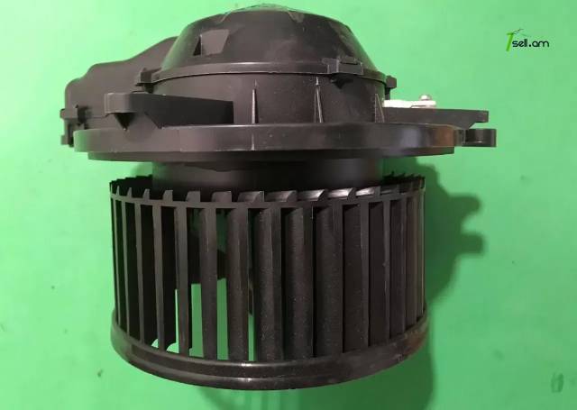 BMW F20, F30, փեջի վինտիլատոռ, վինտիլատօռ