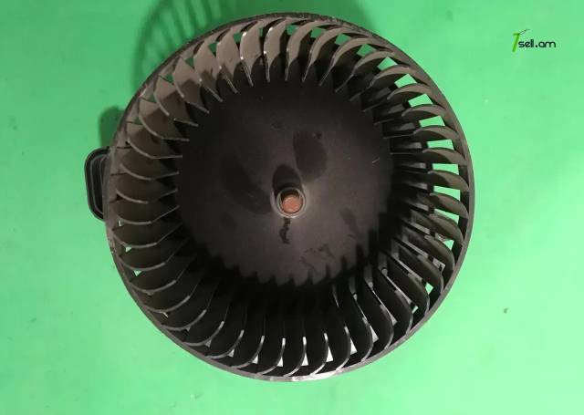 BMW F20, F30, փեջի վինտիլատոռ, վինտիլատօռ