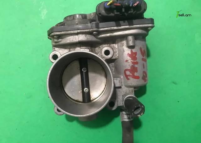 Prius 2010-2015 զասլոնկա