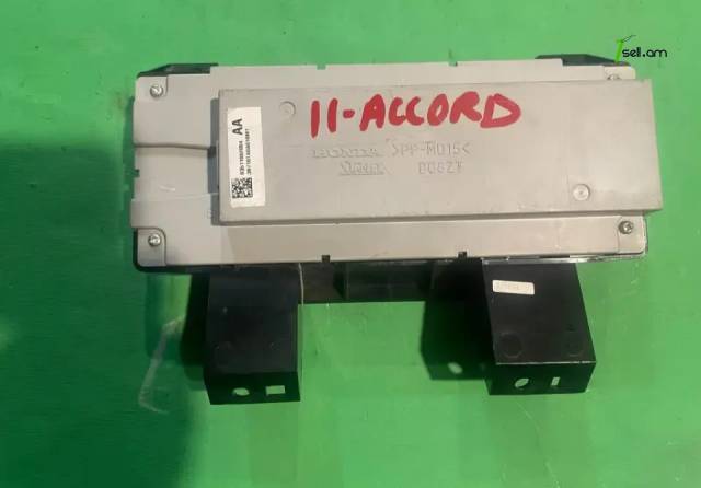 Accord 2010-2012 monitor մոնիտոռի պլասմաս
