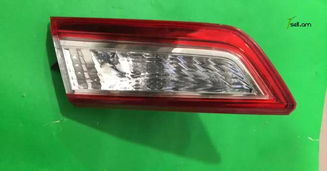 Camry 2012-2014 բագաժնիկի ստոպ