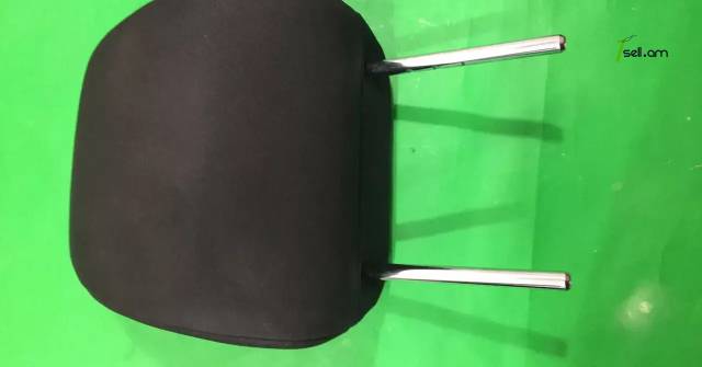 Corolla 2009-2013 պադգալովնիկ ձախ, աջ