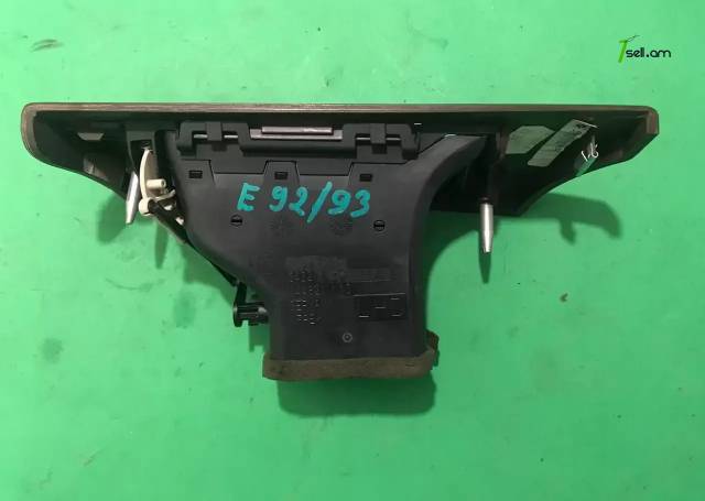 BMW E90, E92, E93 փեջի ռեշոտկա աջ, ձախ
