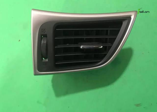 Nissan Sentra 2013-2018 փեջի ռեշոտկա