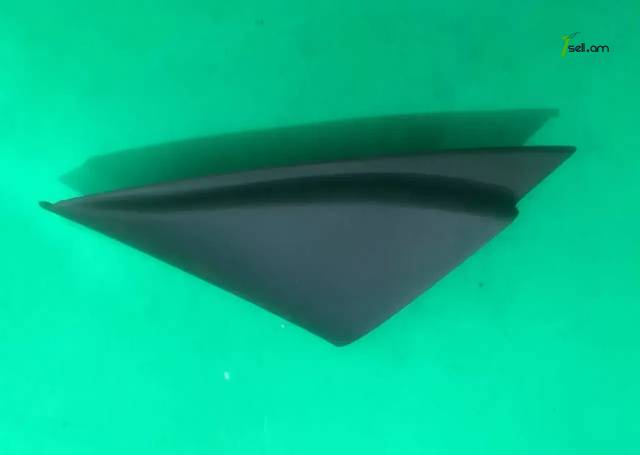 KOptima 2016-2019 դիմացի դռան պլասմաս մօլդինգ