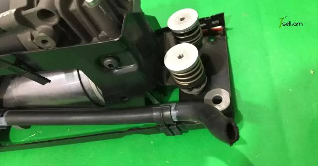 BMW F07, F11, F01, F02 պլեվմոի կօմպռեսօռ, կապռեսոր