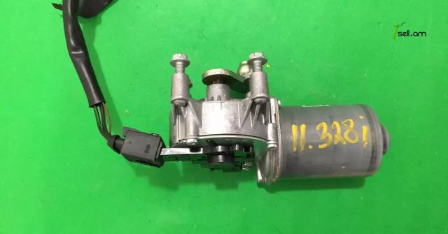 BMW E90, E91, E92, E61 դվոռնիկների չոտկերի մատոռ