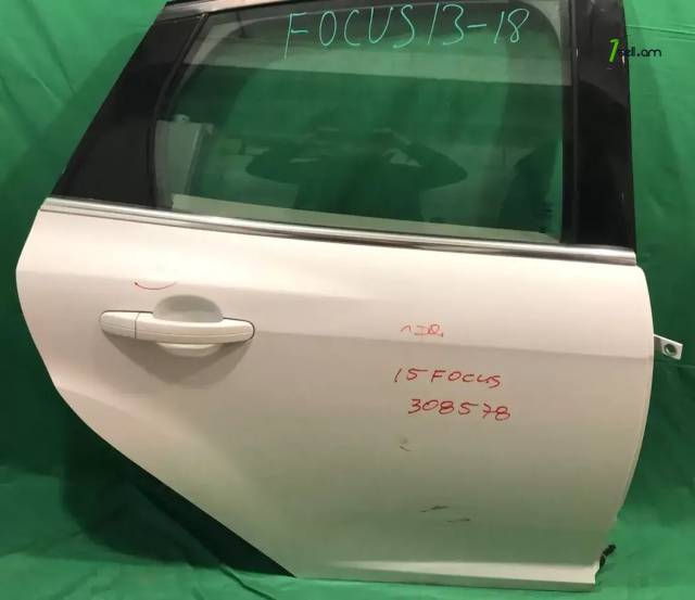 Ford Focus 2013-2018 հետեվի աջ դուռ