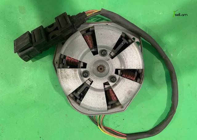 BMW E60, , E90 E92 վինտիլատորի մատոռ
