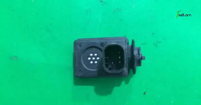 BMW E60, X5 E70, X6 E71 օդի վորոկի դաչիկ AUC sensor