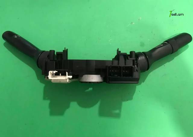 Corolla 2013-2019 կիթառ, գիթառ