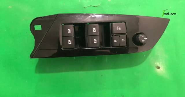 Corolla 2016-2020 ապակիների կառավարման բլոկ