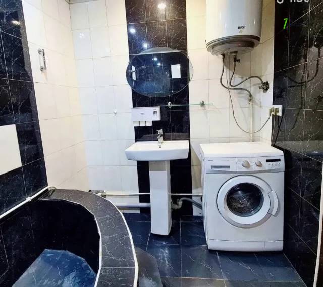 2 սենյականոց բնակարան Սունդուկյան փողոցում, 46 քմ, կապիտալ վերանորոգված, քարե շենք