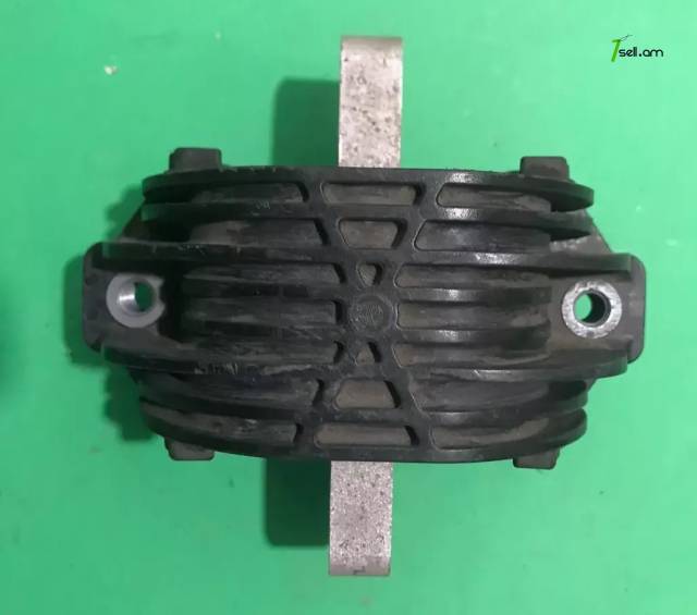 BMW F10, F01, F02 փոխանցման տուփի պադուշկա