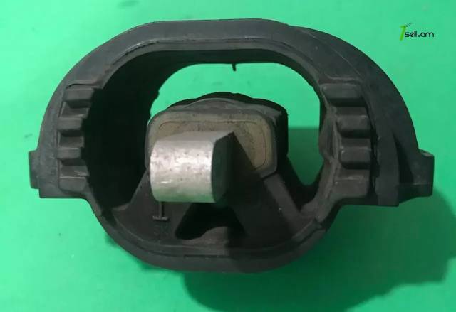 BMW F10, F01, F02 փոխանցման տուփի պադուշկա
