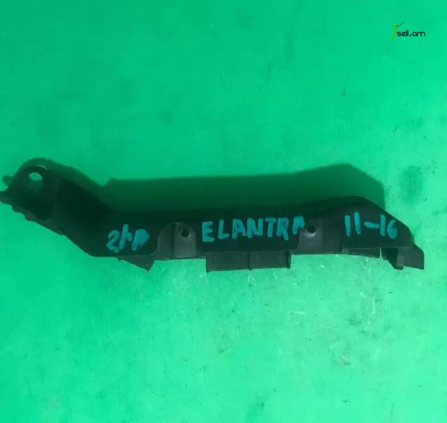 Accent Sonata, 2011-2017 դեմի շթի սալասկա