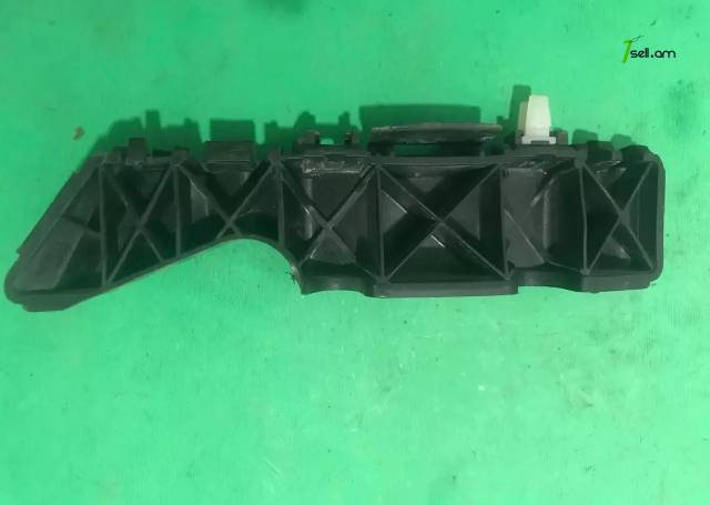 Accent Sonata, 2011-2017 դեմի շթի սալասկա