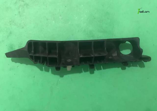 Accent Sonata, 2011-2017 դեմի շթի սալասկա