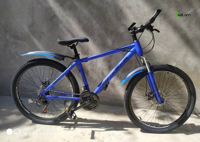 Adidas 26/24 համար, անվճար առաքում երևանում