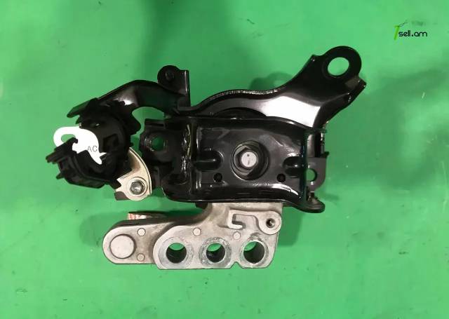 Camry 18-19 մատոռի պադուշկա