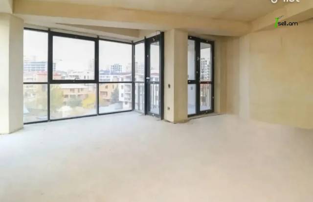 3 սենյականոց բնակարան նորակառույց շենքում Վերին Անտառային փողոցում, 100 քմ, բարձր առաստաղներ