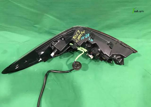 Toyota Camry 2018-20 stop, ստոպ