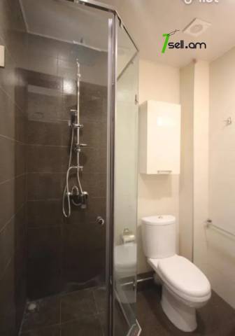 2 սենյականոց բնակարան Աբովյան փողոցում, 55 ք.մ., բարձր առաստաղներ, 3/5 հարկ