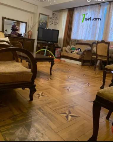 3 սենյականոց բնակարան Երվանդ Քոչարի փողոցում, 100 ք.մ., 4/12 հարկ, կոսմետիկ վերանորոգում