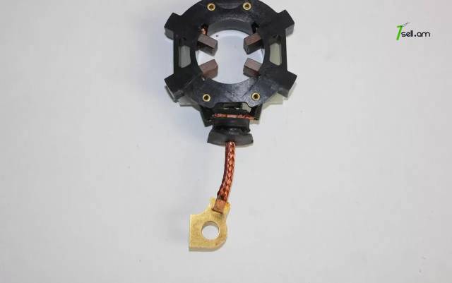 Hyundai Elantra Ստարտերի Ածուխ