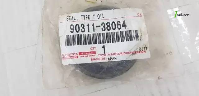 Toyota Prado Կառոբկի Սալնիկ