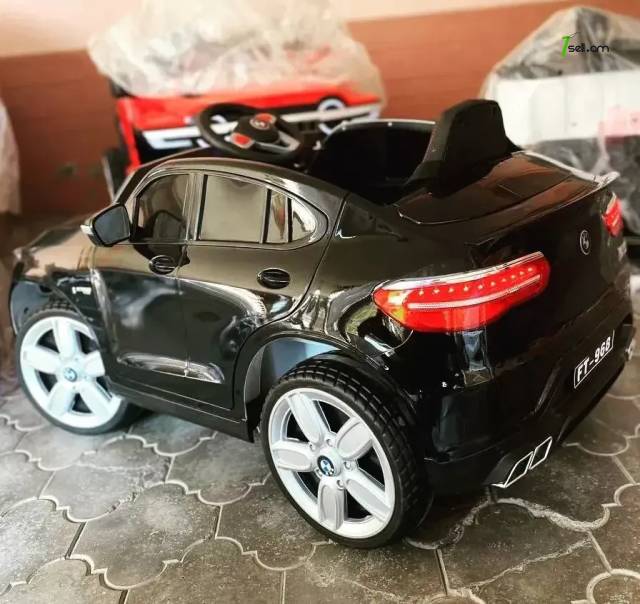 Մանկական ավտոմեքենա BMW X5 Սև գույն