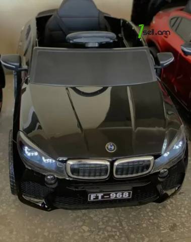 Մանկական ավտոմեքենա BMW X5 Սև գույն