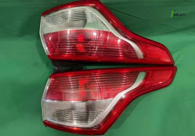 Ford Escape 2013-2015 ստոպ լուսարձակ