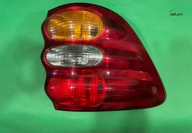 Toyota Sequoia 2001-05 stop, ստոպ լուսարձակ