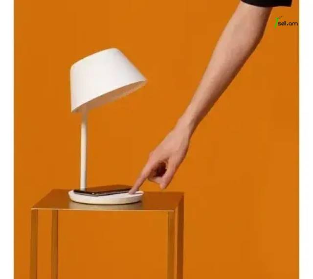 Лампа Lamp Xiaomi Yeelight STARIA BEDSIDE LAMP PRO с беспроводной зарядкой