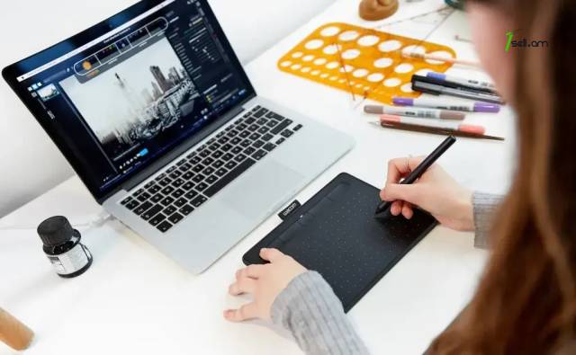 Wacom Графический планшет Intuos S with Bluetooth * SMARTBOX *