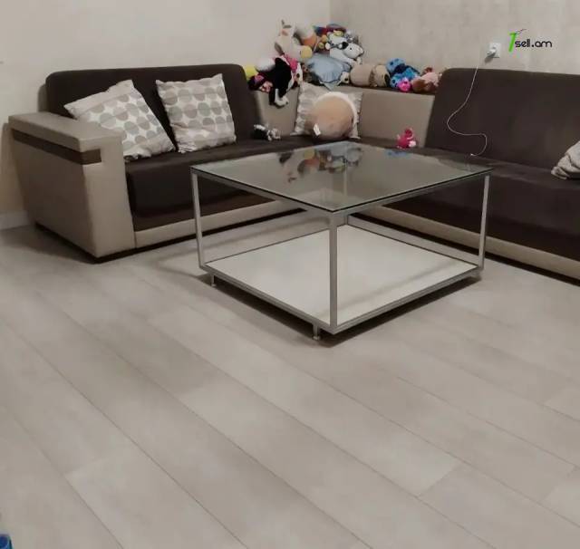 Մետաղական Լոֆթ ոճի սուրճի սեղան