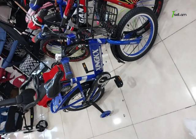 16 համարի Հեծանիվ հեծանիվներ