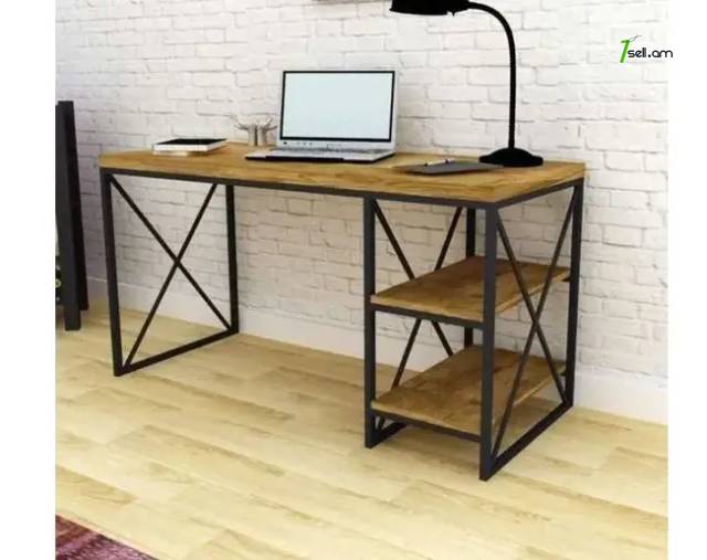 Լոֆթ ոճի գրասեղան / համակարգչային սեղան