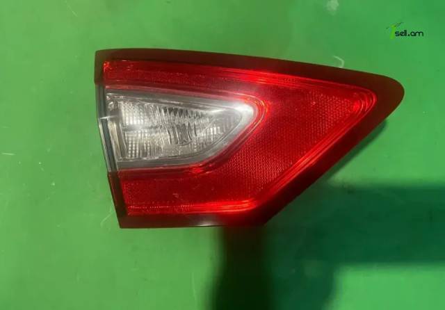 Ford Fusion բագաժնիկի ստոպ Stop