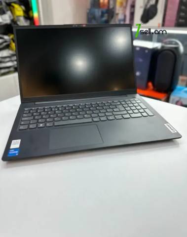 Lenovo V15 G3 IAP 15.6" 8G 512GB * SMARTBOX *