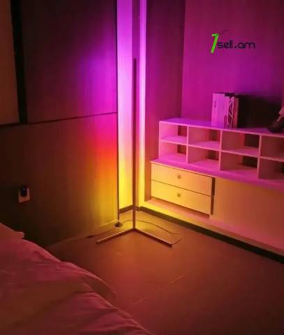 Напольная лампа угловая RGB 100 см * SMARTBOX *