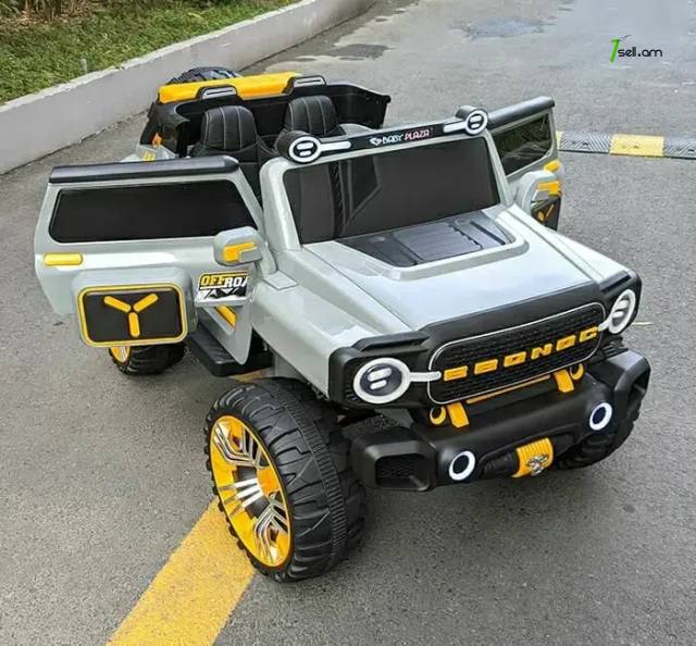 MQ-150 տեսակի մանկական մեքենա մոխրագույն