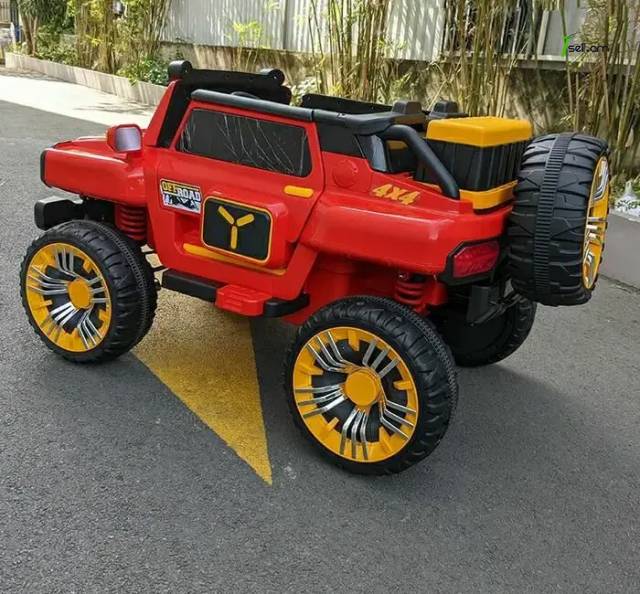 Մանկական մեքենա MQ-150 մոդելի կարմիր գույն