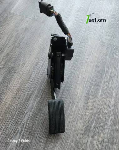 A228 КАМАЗ педаль газа, Կամազի արգելակ, գազի պեդալ, Kamaz euro պեդալ