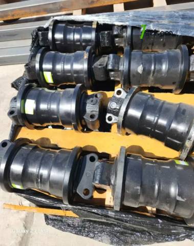 Hitachi zx 280 ZX 330-3 էքսկավատորի կատոկ, կատոկներ, գլդոններ, կատոկ, глан, բուլդոզեր, каток, katok, գլան