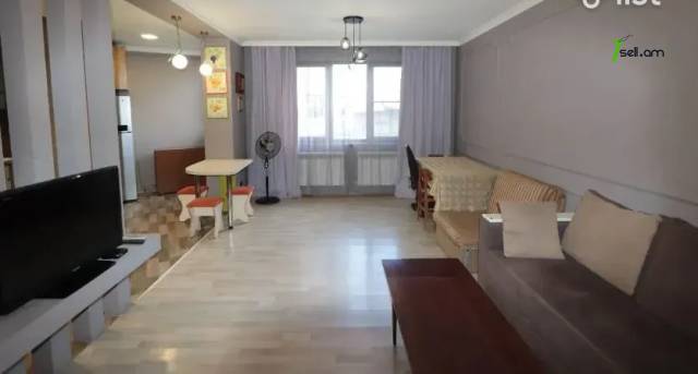 3 սենյականոց բնակարան Գայի պողոտայում, 90 ք.մ., 2/12 հարկ, կապիտալ վերանորոգված