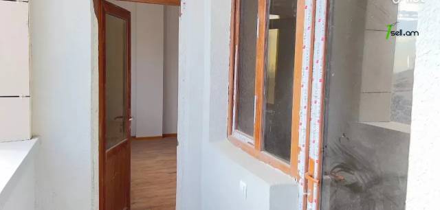 3 սենյականոց բնակարան նորակառույց շենքում Մոնթե Մելքոնյան փողոցում, 102 ք.մ., 4/16 հարկ