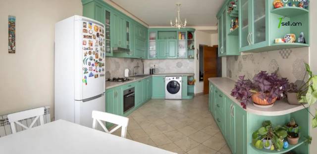 4 սենյականոց բնակարան նորակառույց շենքում Վերին Անտառային փողոցում, 122 ք.մ., 8/10 հարկ